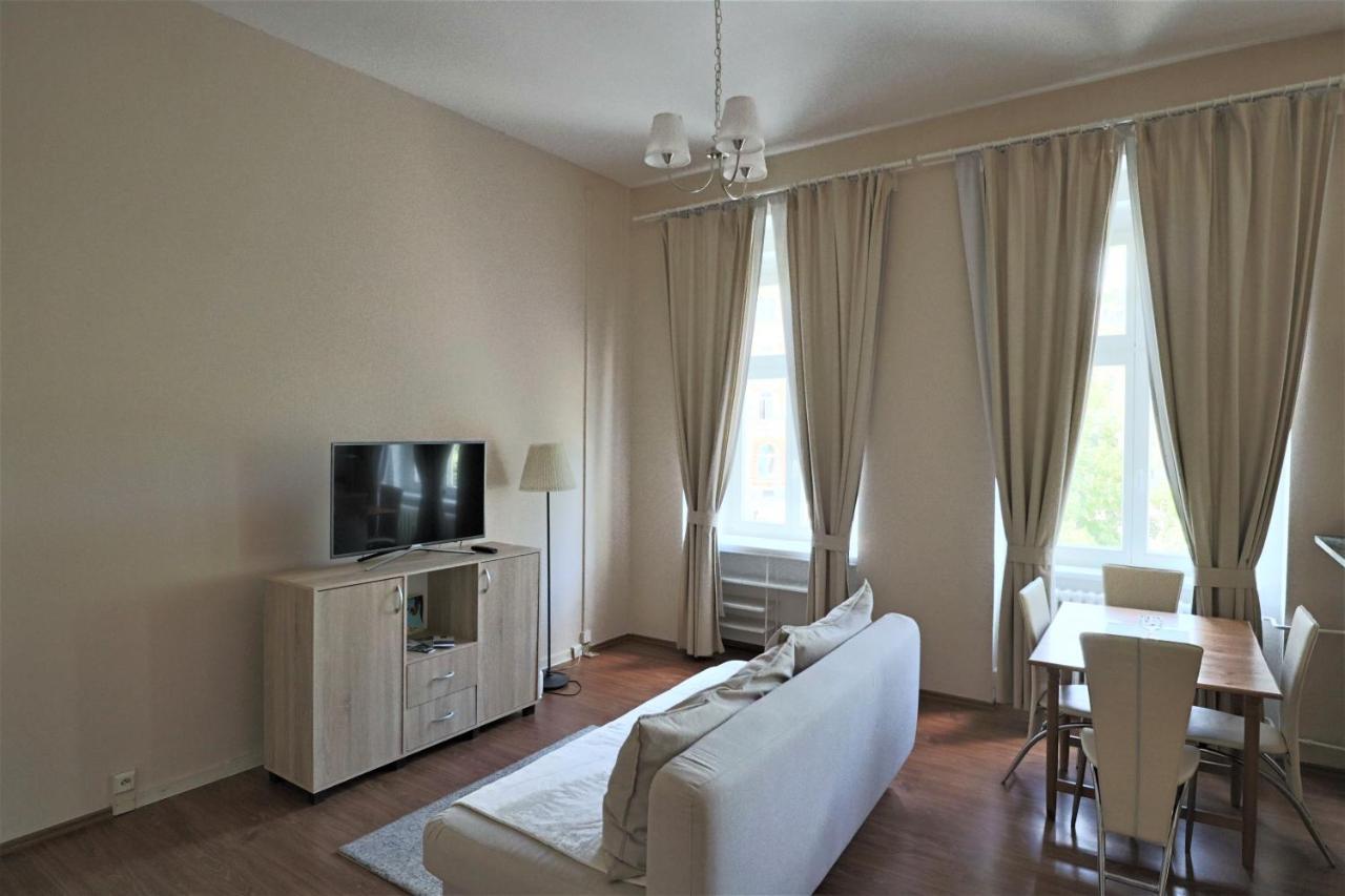 Apartment Termal การ์โลวีวารี ภายนอก รูปภาพ