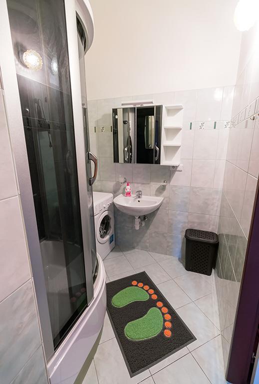 Apartment Termal การ์โลวีวารี ภายนอก รูปภาพ